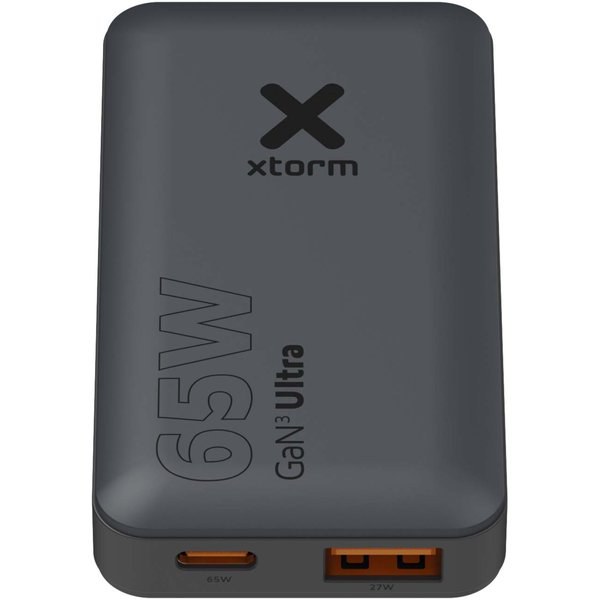 Xtorm 124600 - 65W fast travel charger with cable and travel case set